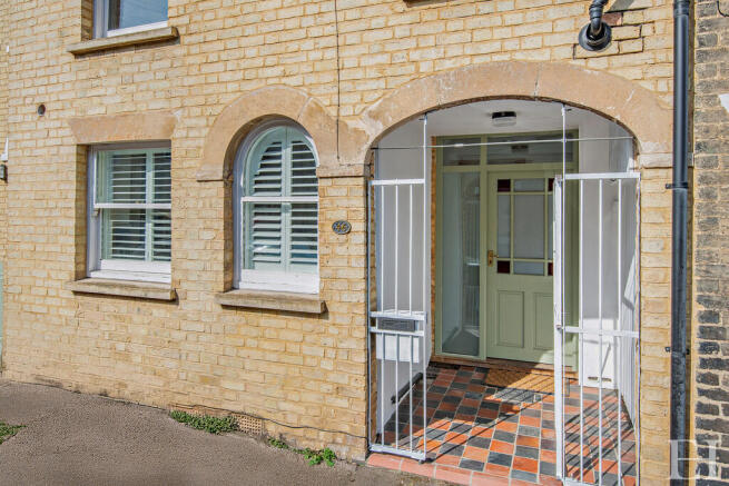 8642742-exteriorW...