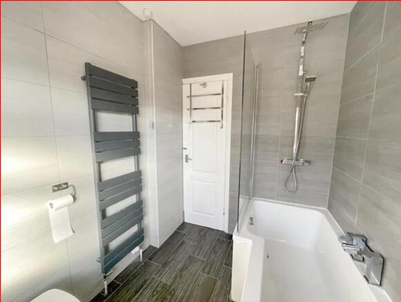 Lrg_Bathroom-2