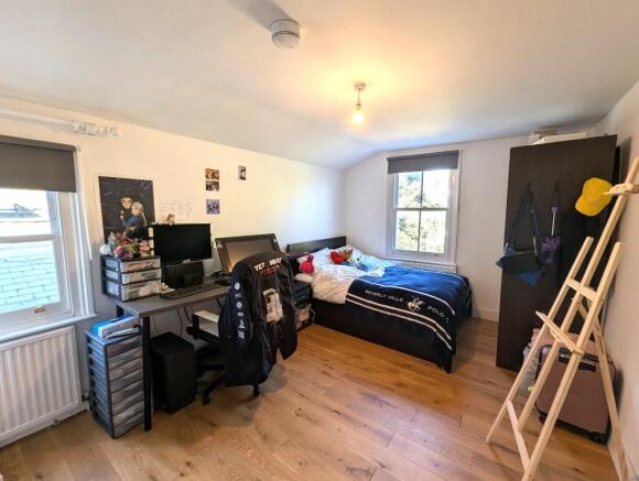 Double bed 1