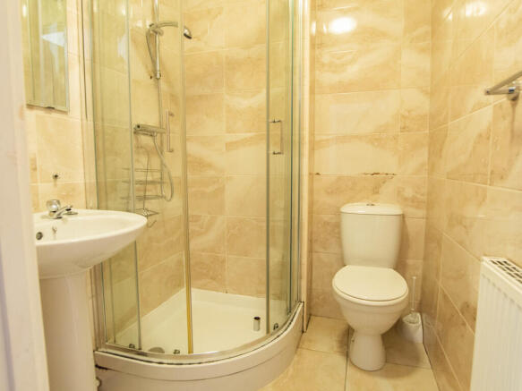 En-suite 1