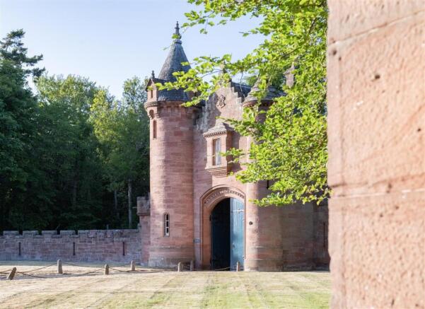 South Lodge