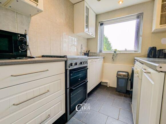 Open Plan Kitchen-Living Area