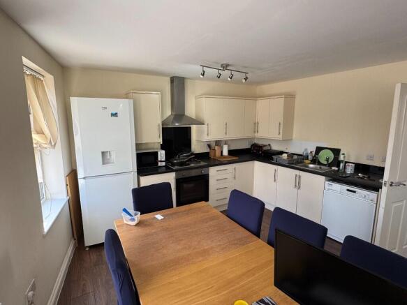 Kitchen/Lounge