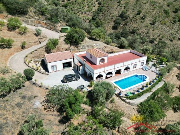 Casa De Las Aguilas