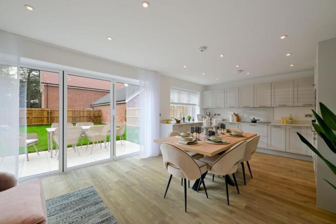 St George's Place - The Wrentham Number 47 - Kitchen Dining