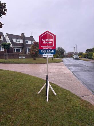 329860dc-bd8a-480a-8a81-1d8135c6e18b T202509032147.jpg