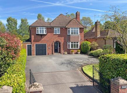 Shaw Lane, Albrighton, WV7