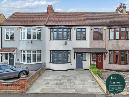 Grenfell Avenue, Hornchurch, RM12