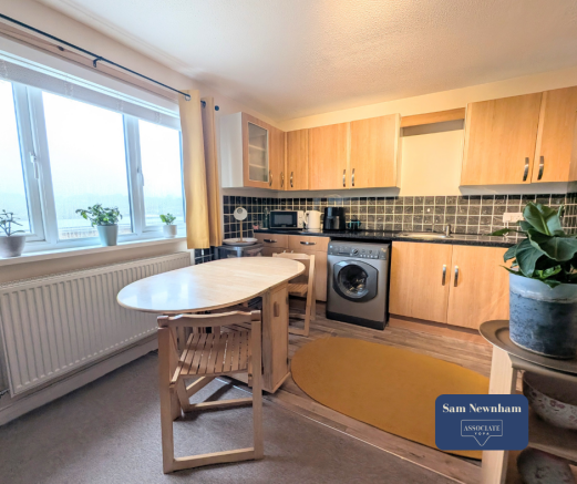 Open Plan Kitchen, Living Area