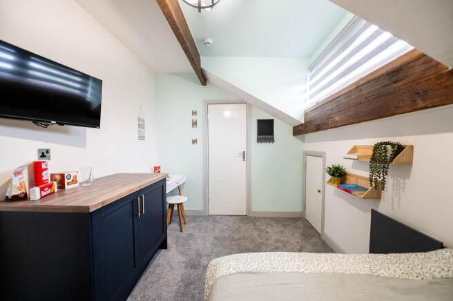 Room 7