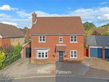 Charlecote Road, Great Notley, Braintree, Essex, CM77