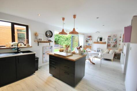 Cuthbury Gardens, Wimborne, Dorset, BH21