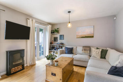 Mead Close, Marlow, SL7