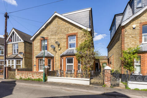 Princes Road, Bourne End, SL8