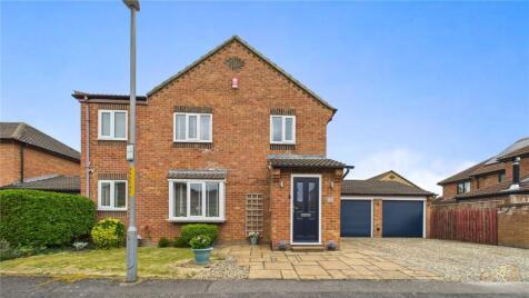 St Nicholas Gardens, Yarm, TS15