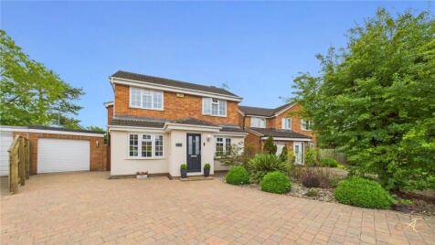 Nederdale Close, Yarm, TS15