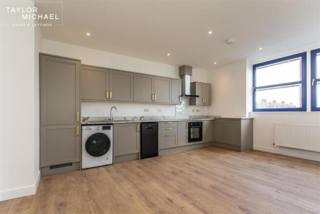 Kitchen / Living Room