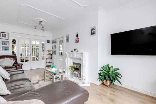 Sitting/Dining Room