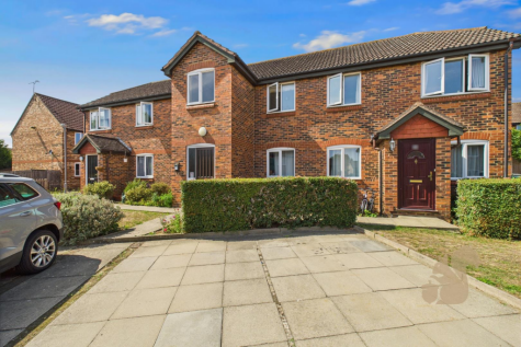 Earlsfield Drive, Chelmsford