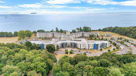 Headlands, Hayes Road, Sully