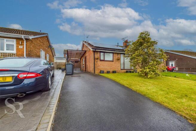 26 Stoneyland Drive