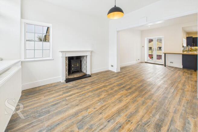 Lounge / Dining Room