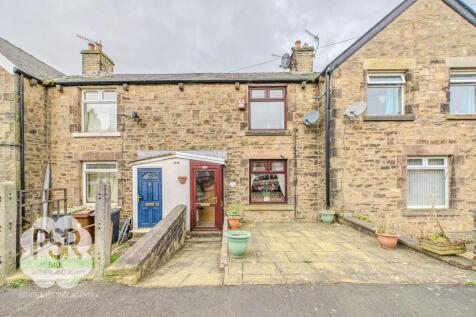 New Street, New Mills, SK22