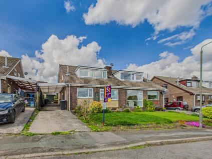 Combs Close, New Mills, SK22