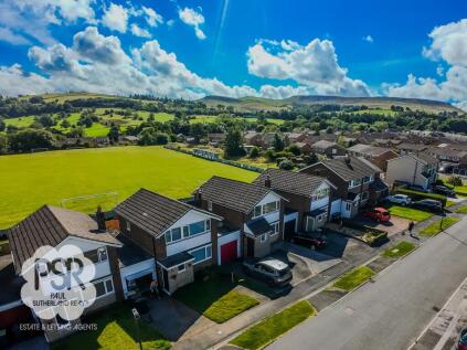 Rowton Grange Road, Chapel-En-Le-Frith, SK23