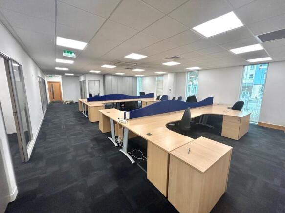office5.jpg