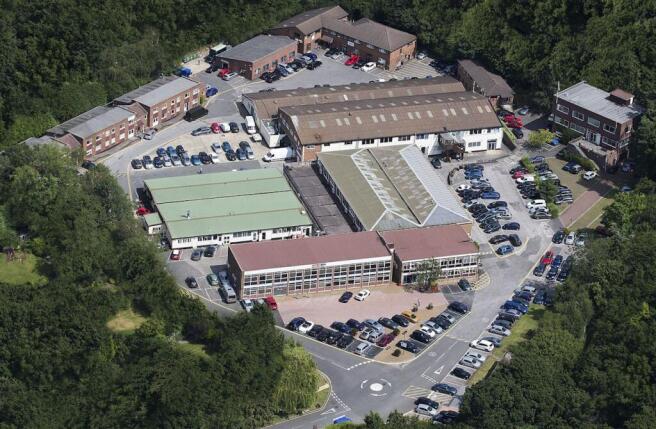 Lansbury aerial unmarked.jpg