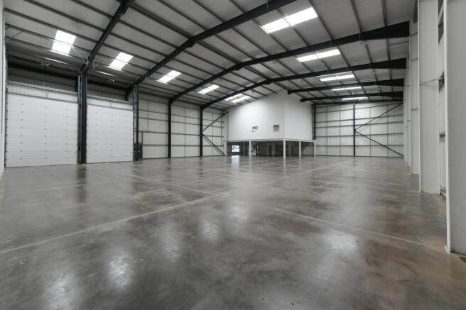 Unit 8 IO Salfords_HiRes45.jpg