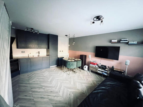 1 bed flat to rent Pendragon Walk, Colindale NW9