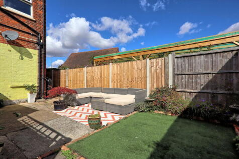 Station Road, Burnham-on-crouch, CM0 8HF