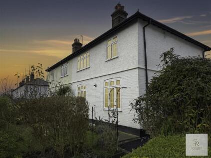 St. Albans Hill, Hemel Hempstead, HP3