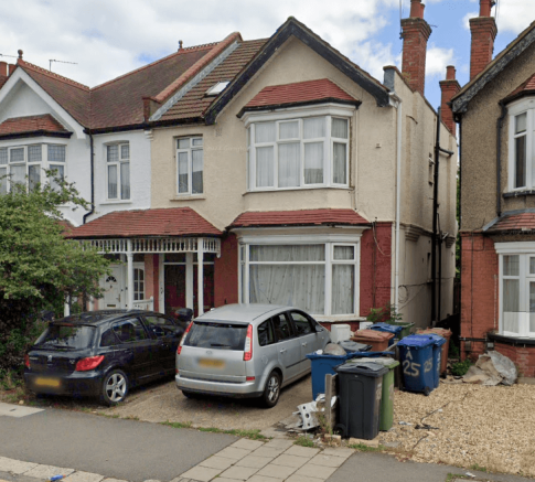 Two Bedroom Ground Floor Flat in Harrow