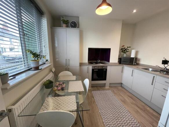 Kitchen Diner