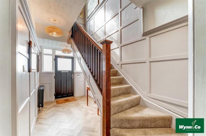 407 Aberford Road-1023L.jpg