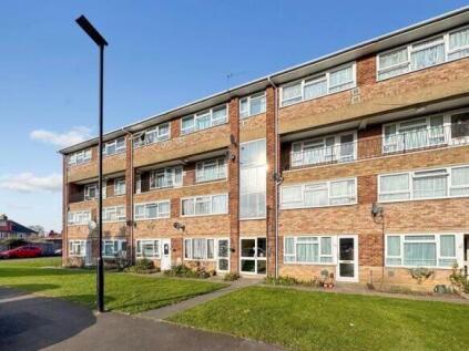 85 Travellers Way, Hounslow, Middlesex, TW4 7QB