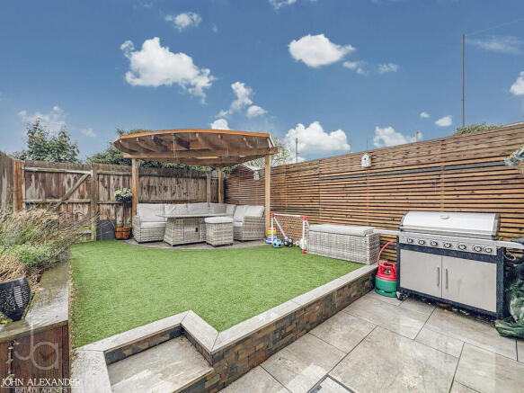 Photo 14-11-2025,...