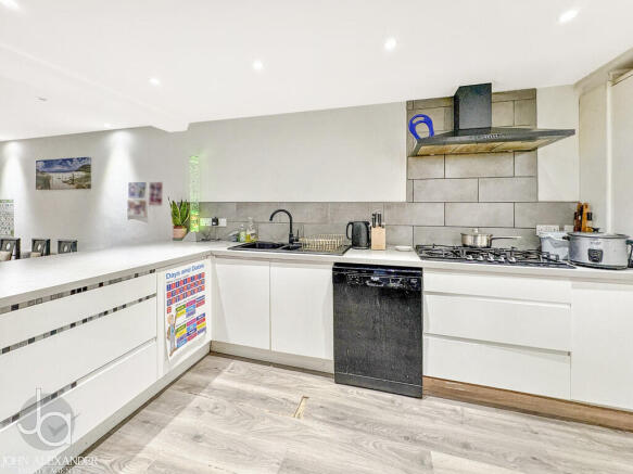 Photo 14-11-2025,...