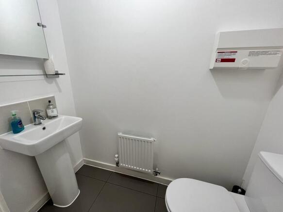 Photo 3