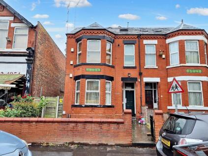 Flat, Wellington Street East, Salford