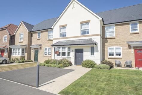 Devitt Close, Crossways