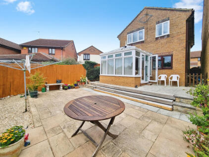 Fuller Close, Swindon, SN2 7