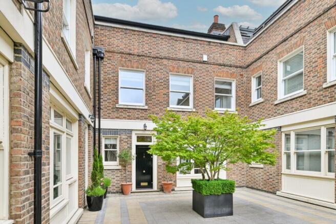 St Michael's Mews