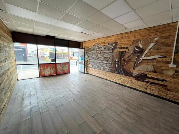 WhatsApp Image 2025-10-22 at 09.03.38_2b062a25.jpg