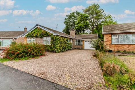 Chesterfield Way, Barwell, LE9