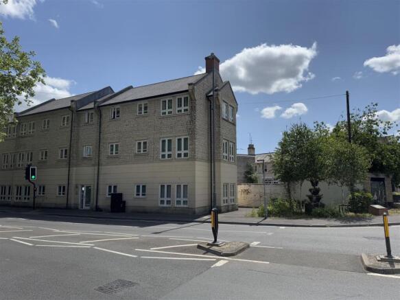 Great Western Court