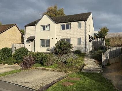 Bridge Gardens, Farmborough